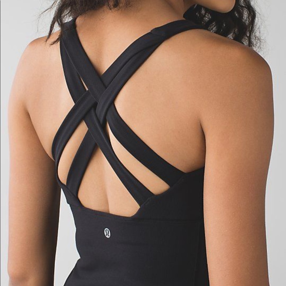 Lululemon Enhearten Tank never worn!!!
